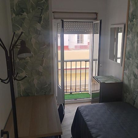Cervantes Rooms Cadiz Exterior photo