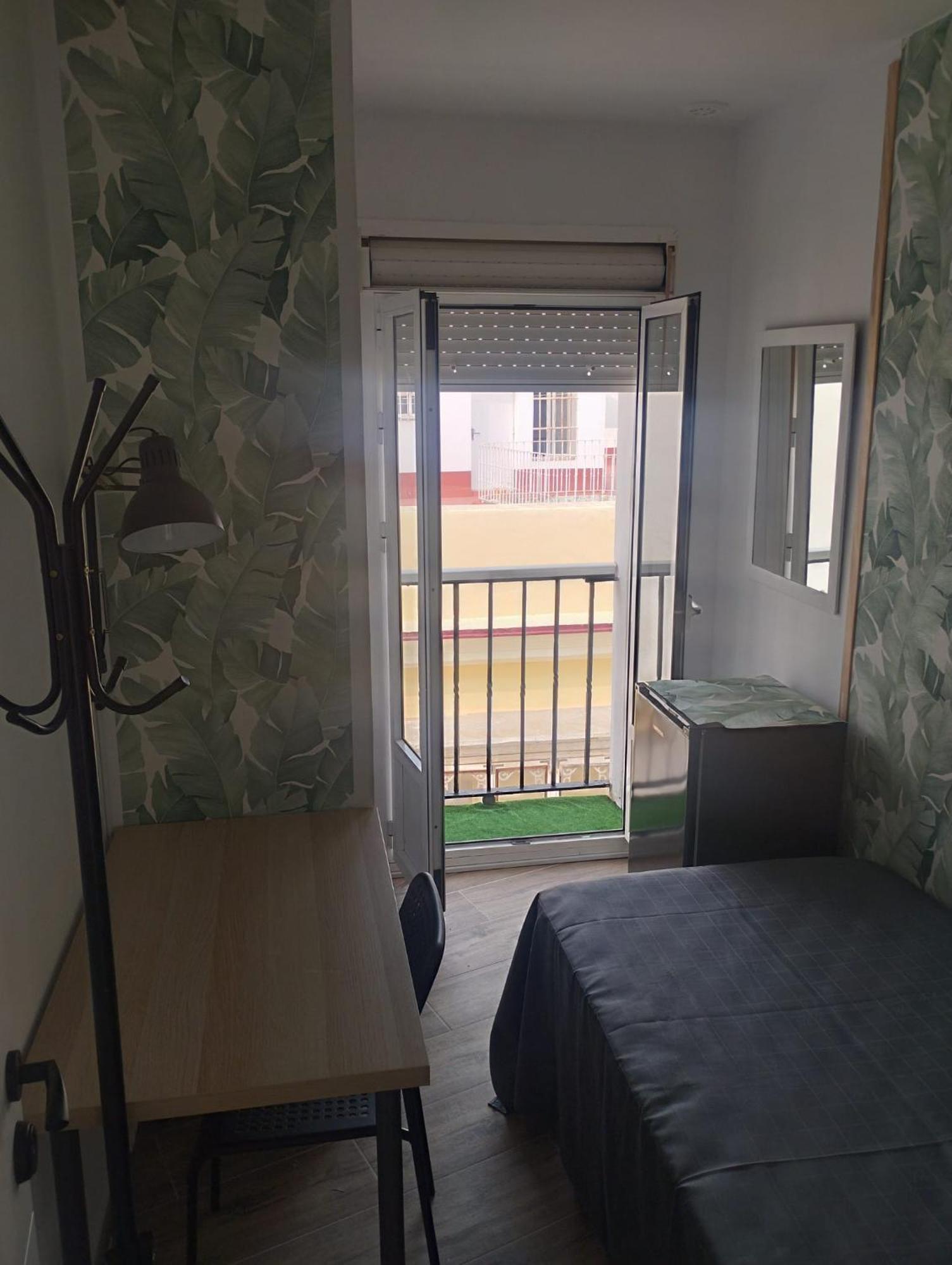 Cervantes Rooms Cadiz Exterior photo